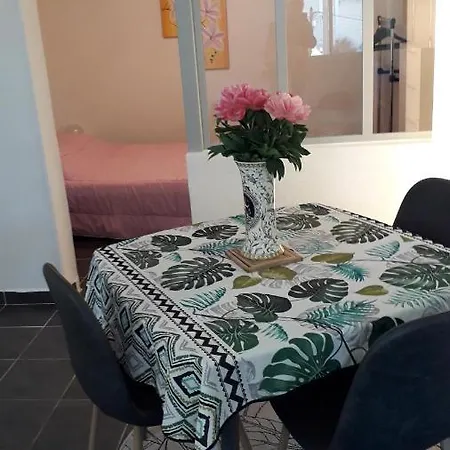 Apartment Bobnell *