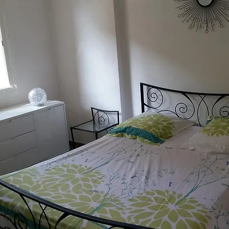 Bobnell Apartment